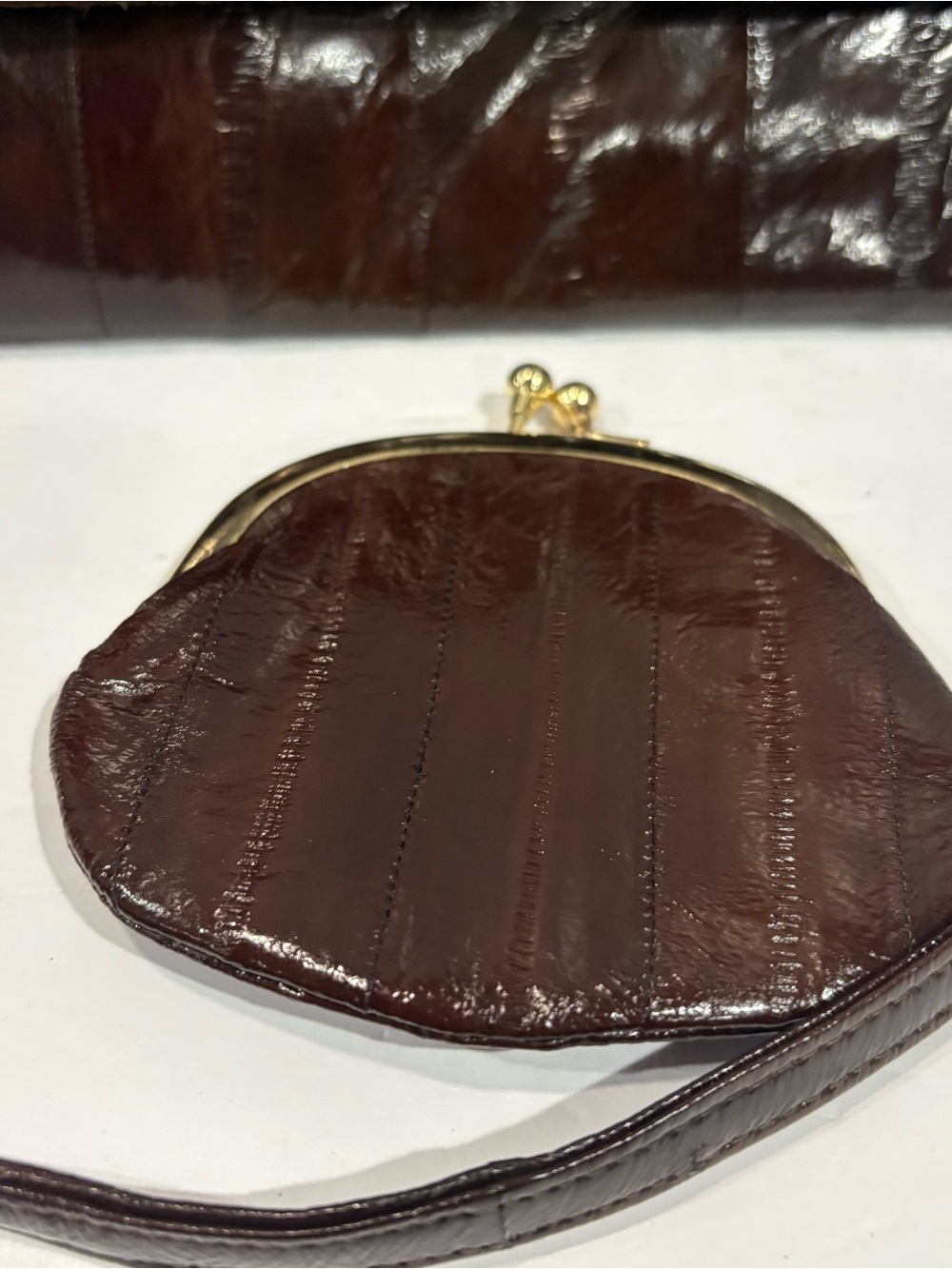 Vtg 70s Eel Skin Clutch Purse‎ Crossbody Chestnut Brown Made in Korea Coin Purse - Picture 3 of 13